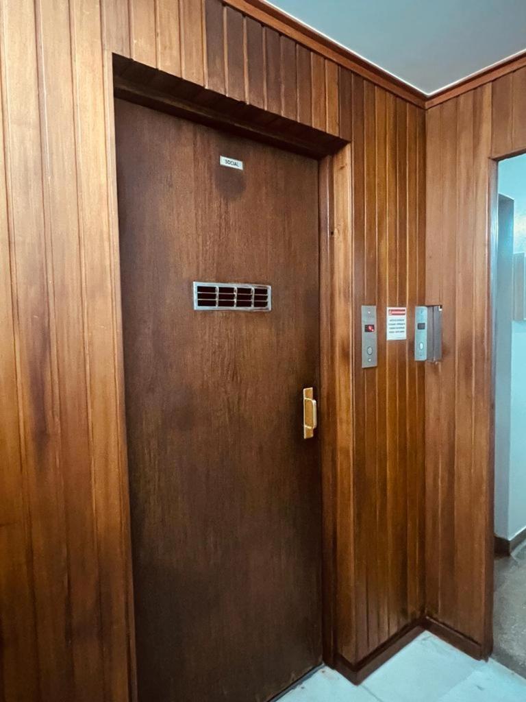 MARAVILHOSO QUARTO E SALA até 4 PESSOAS NO LEBLON na Av ATAULFO DE PAIVA Rio de Janeiro Esterno foto