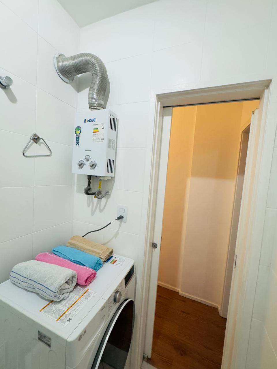 MARAVILHOSO QUARTO E SALA até 4 PESSOAS NO LEBLON na Av ATAULFO DE PAIVA Rio de Janeiro Esterno foto